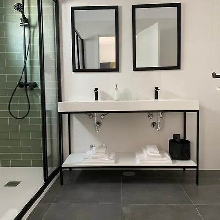 Olive Boutique 维拉弗兰卡杜坎普